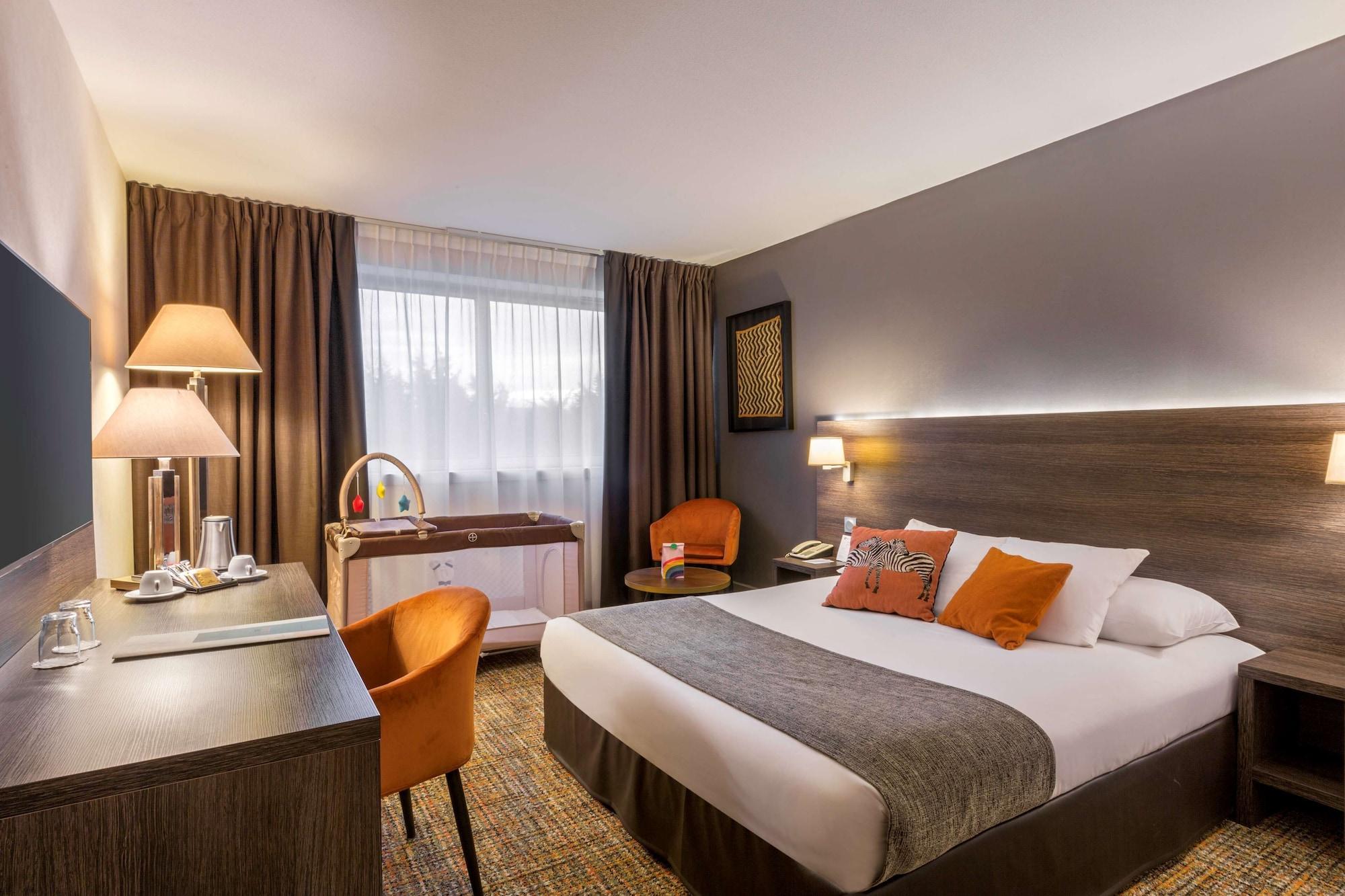Best Western Plus Hotel Admiral La Tour-de-Salvagny Exterior foto